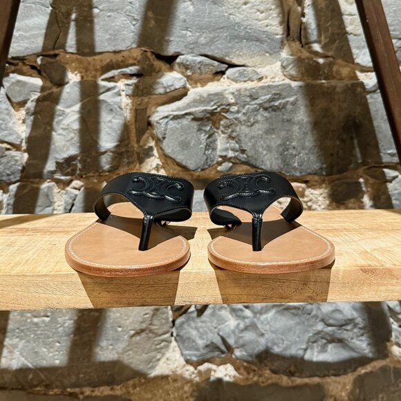 Celine Black Leather Triomphe Logo Lympia Thong Sandals - Picture 2 of 13
